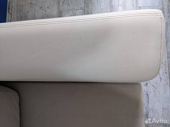 Угловой диван