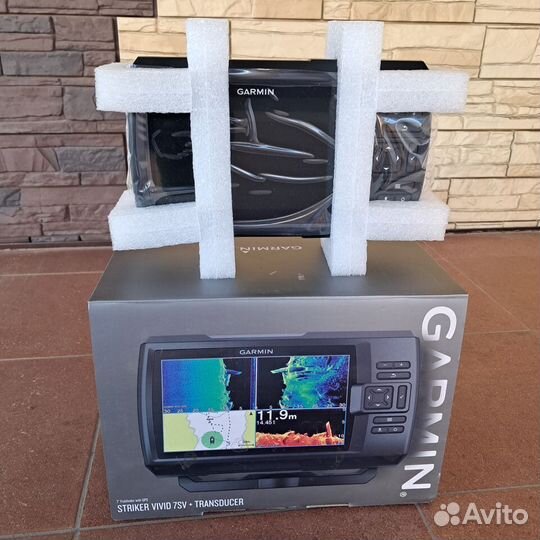 Эхолот garmin striker vivid 7cv + transducer новый