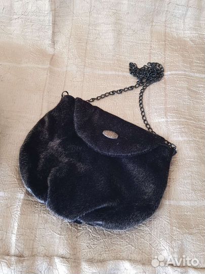 Женская меховая шапка