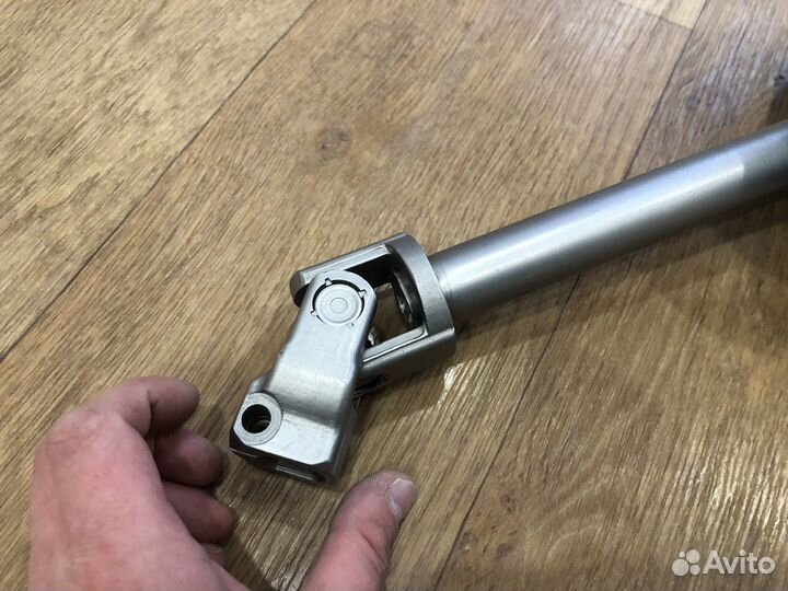 Вал рулевой колонки audi Q5,A4,A5,A6