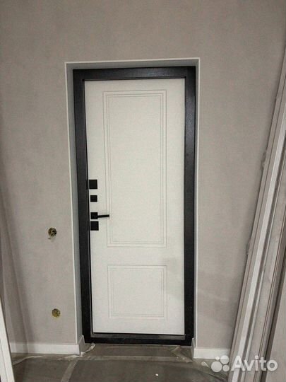 Двери входные стальные для квартиры