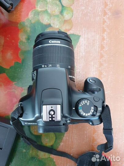 Зеркальный фотоаппарат canon