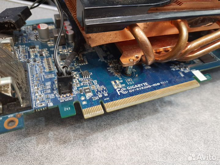 Видеокарта Radeon HD5830