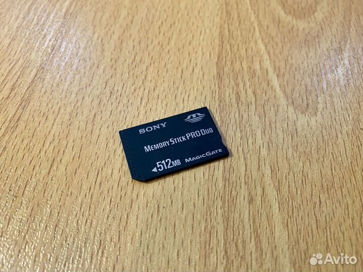 Карта памяти Memory Stick Pro Duo (PSP)