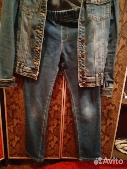 Джинсовый костюм на девочку 40 42