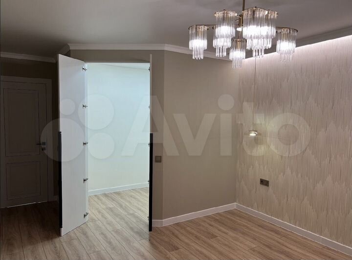 2-к. квартира, 67,5 м², 13/14 эт.