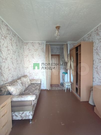 Комната 14 м² в 6-к., 2/5 эт.
