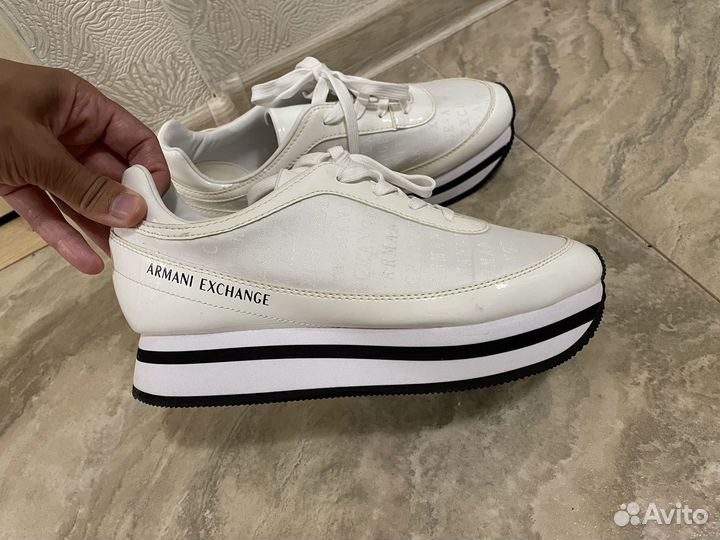 Кроссовки женские armani exchange, оригинал