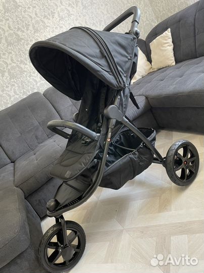 Коляска прогулочная