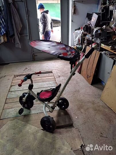 Трехколесный детский велосипед с ручкой бу