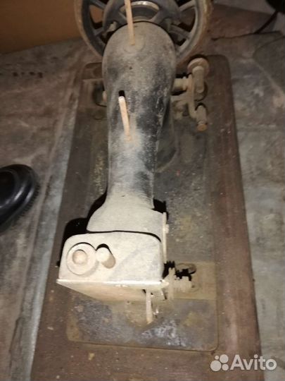 Швейная машинка