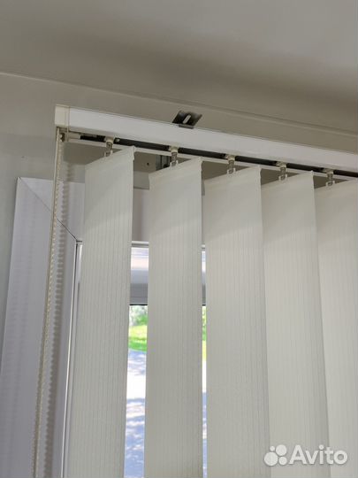 Жалюзи с карнизом