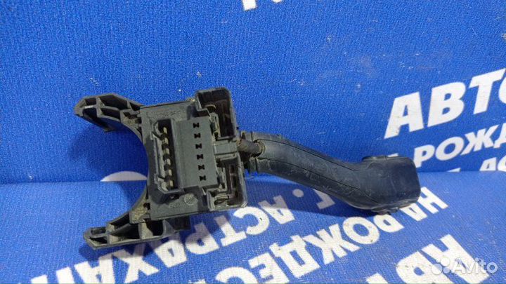 Переключатель дворников Volkswagen Passat B5 седан