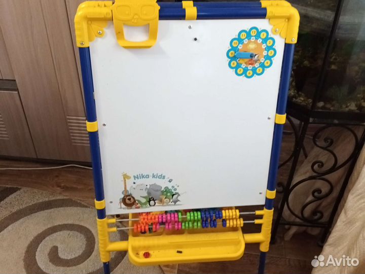 Мольберт детский двухсторонний