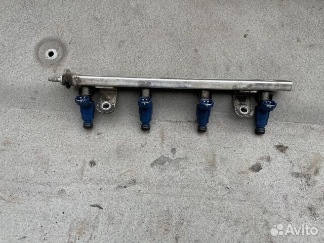 Топливную форсунку рампу Kia Ceed ED 1.6 G4FC