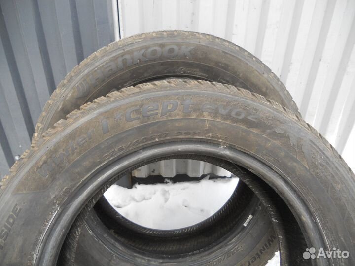 Hankook Winter I'Cept Evo2 W320 225/60 R17 99H