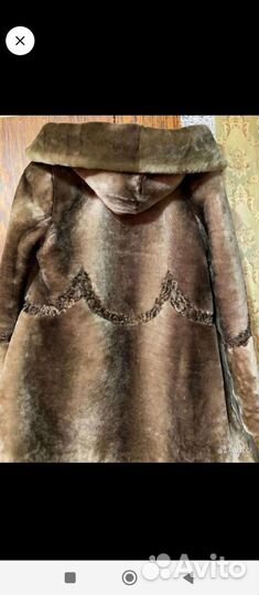 Шуба мутоновая с капюшоном