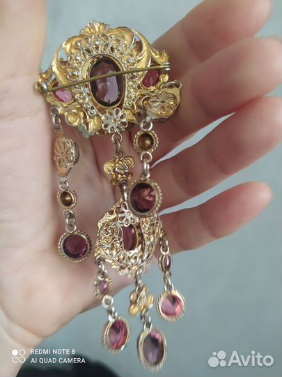 Антикварная брошь чехия