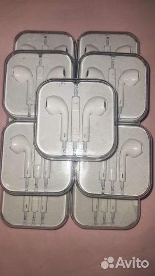 Наушники с микрофоном