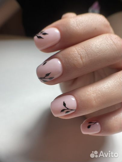 Модели на маникюр