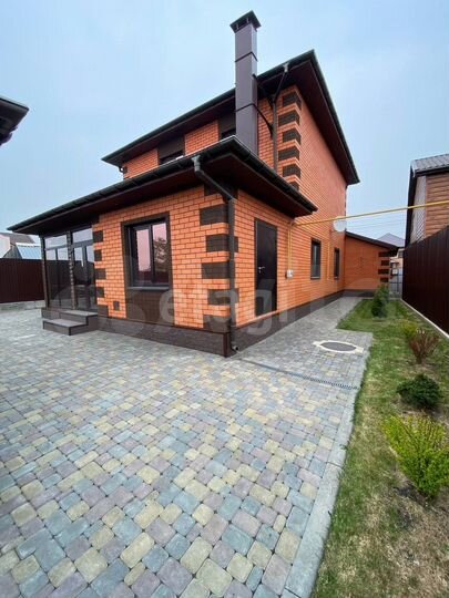 Коттедж 130 м² на участке 6 сот.