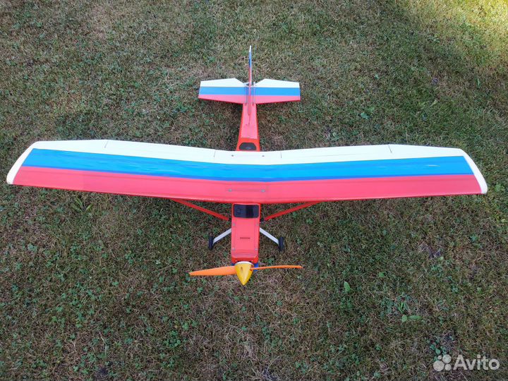Радиоуправляемая модель самолета № 3