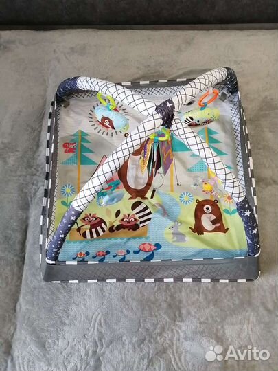 Развивающий коврик