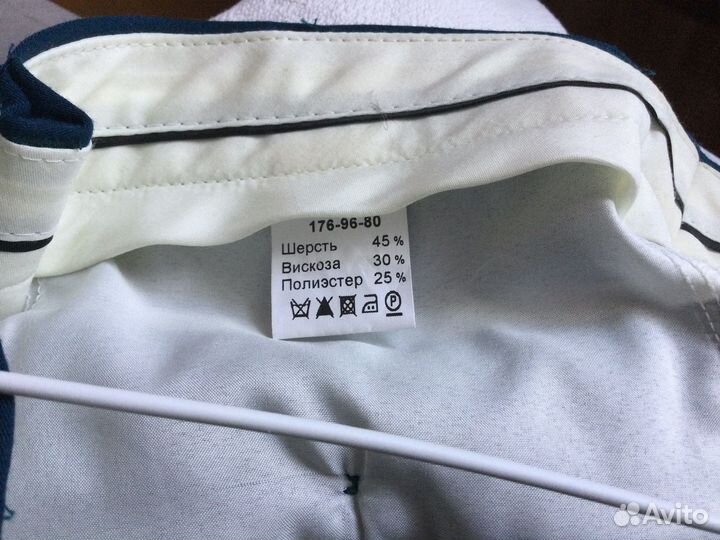 Продам мужской костюм