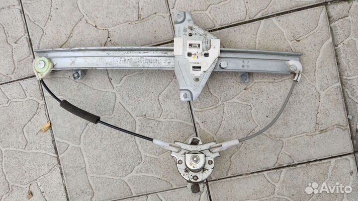 Стеклоподъёмник механический Шевроле Лачетти