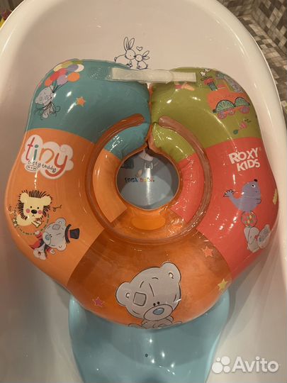 Детская ванночка для купания с подставкой