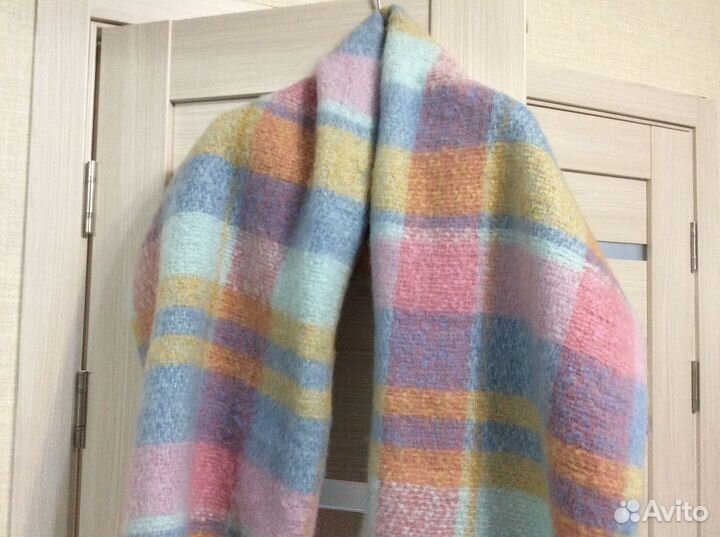 Шарфы и палантины