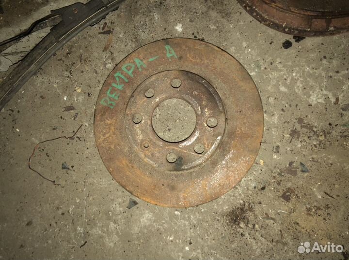 Диск тормозной передний Opel Vectra A