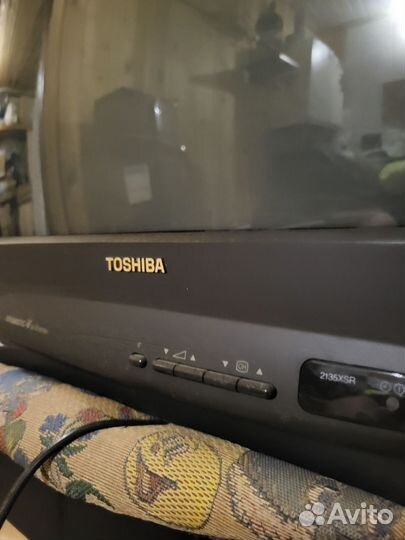 Телевизор Toshiba 2135XSR