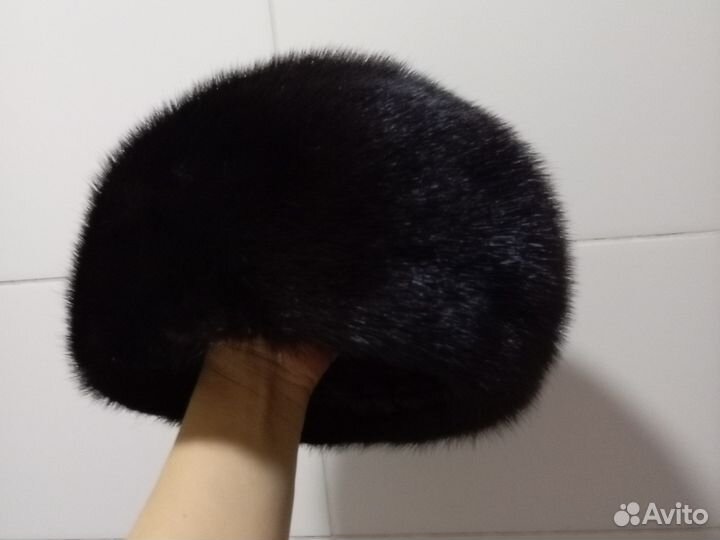 Берет женский норковый