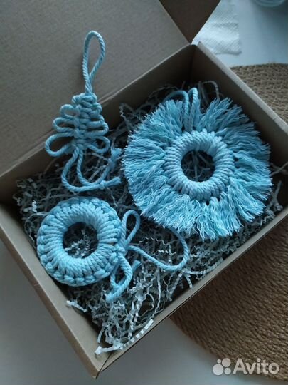 Набор ёлочных игрушек макраме