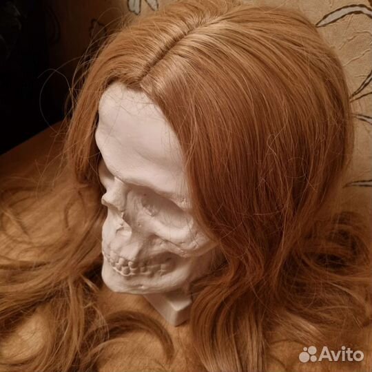 Длинный синтетический парик золотистый блонд