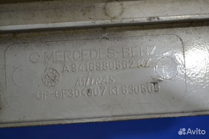 Молдинг кабины mercedes-benz Actros MP2/MP3 1844