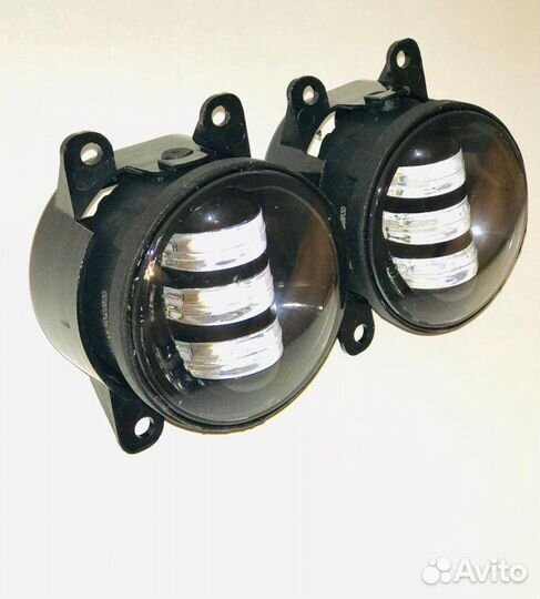 Противотуманные фары Renault Megane