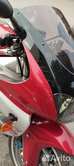 Мотоцикл Yamaha yzf 1000 r