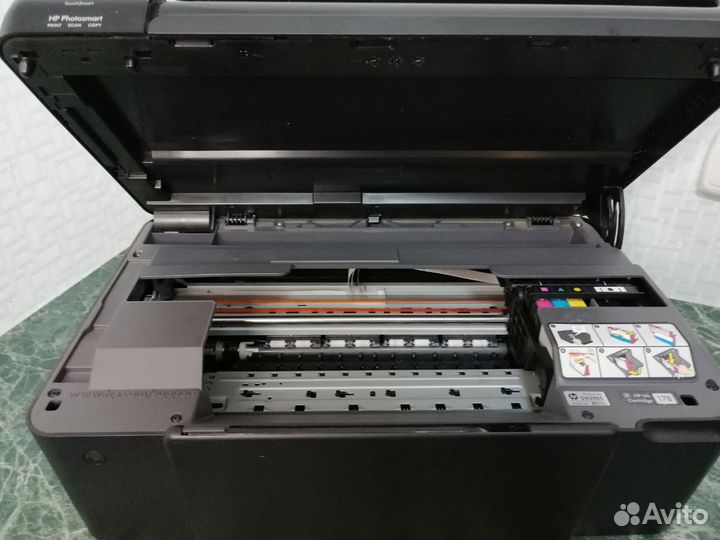 Принтер мфу HP Photosmart B010b
