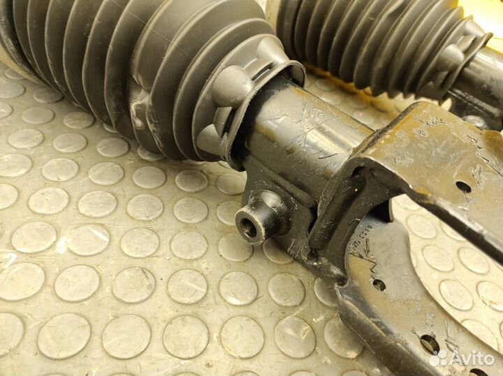 Пневмоамортизаторы комплект передние Volkswagen