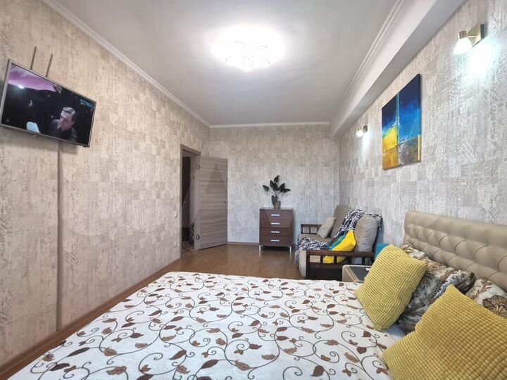 1-к. квартира, 42 м², 18/18 эт.