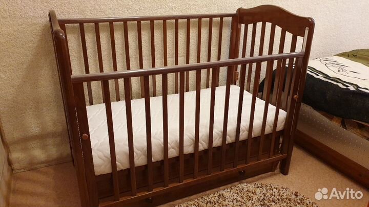 Детская кроватка Гандылян с матрасом