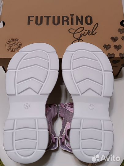 Сандалии для девочки новые 32 размер