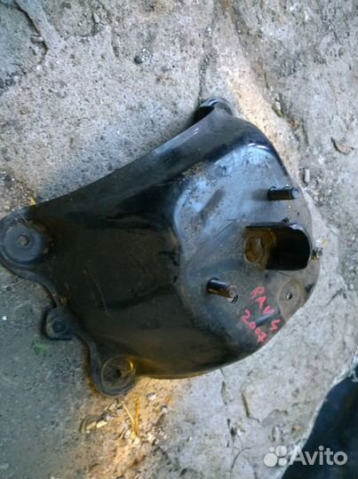 Кронштейн запасного колеса toyota rav4 xa30