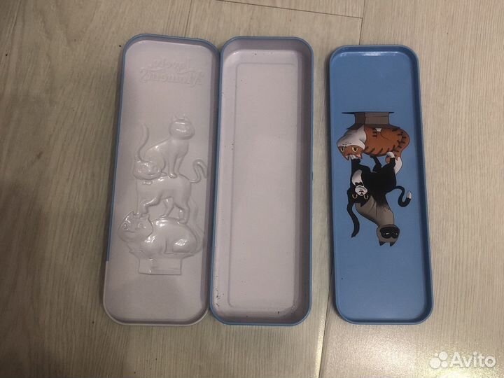 Пенал школьный