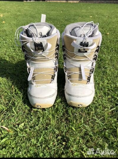 Сноуборд +крепы+ботинки