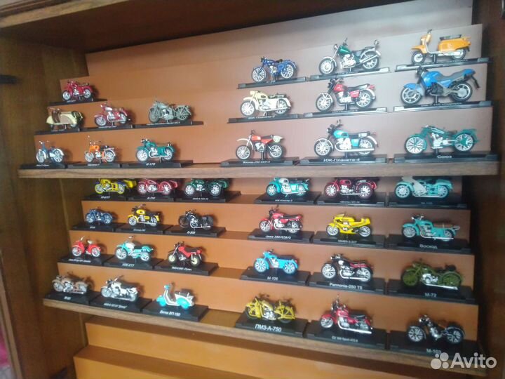 Коллекция мотоциклов 1:24