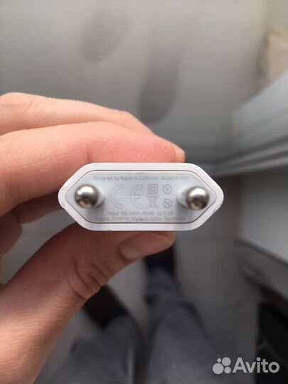 Зарядное устройство Apple md813zm/A