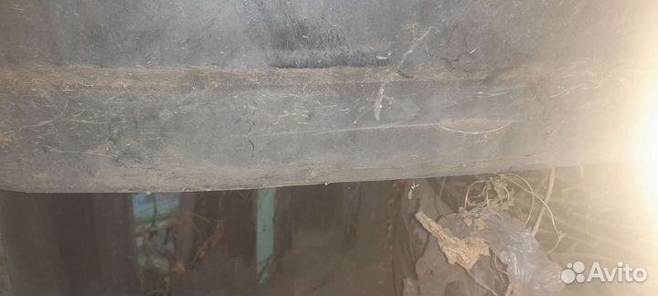 Крышка багажника Caldina